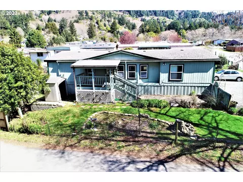 16391 Highway 101 #53, Brookings, OR 97415
