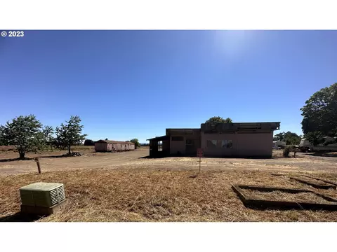 94967 Highway 99e, Junction City, OR 97448