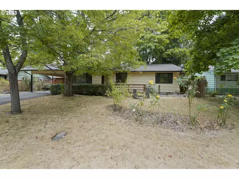 275 N Adams St, Eugene, OR 97402