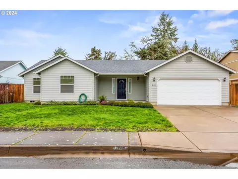 2111 Ash Ave, Cottage Grove, OR 97424