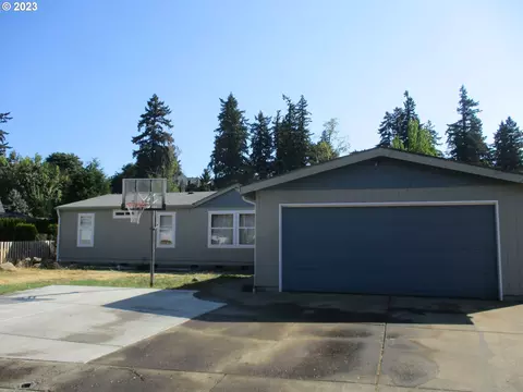 1655 S Elm St #428, Canby, OR 97013