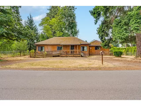 7328 SE Harmony Dr, Milwaukie, OR 97222