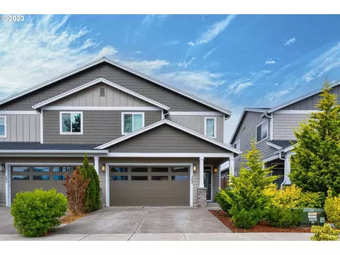 103 NE 30th Ave, Hillsboro, OR 97124