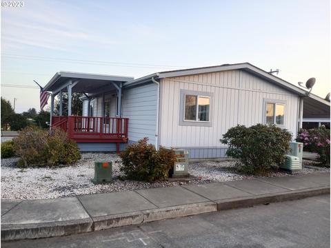 98045 Olsen Ln #1, Brookings, OR 97415