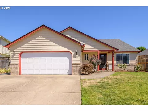 1295 Stone Creek Dr, Eugene, OR 97404
