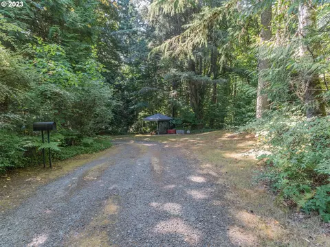 2440 SE Regner Rd, Gresham, OR 97080 photo 11