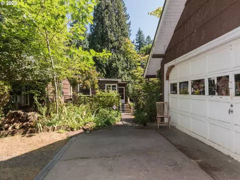 2440 SE Regner Rd, Gresham, OR 97080 photo 5