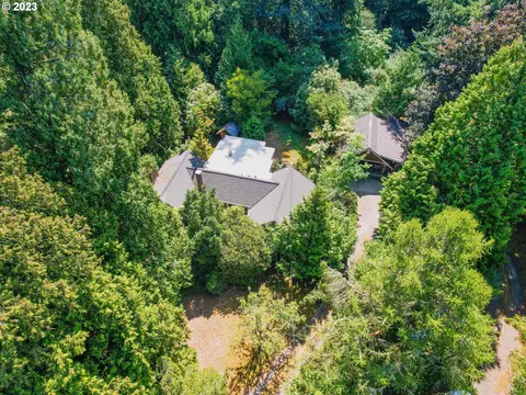 2440 SE Regner Rd, Gresham, OR 97080
