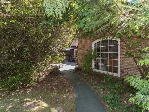 2440 SE Regner Rd, Gresham, OR 97080 photo 3