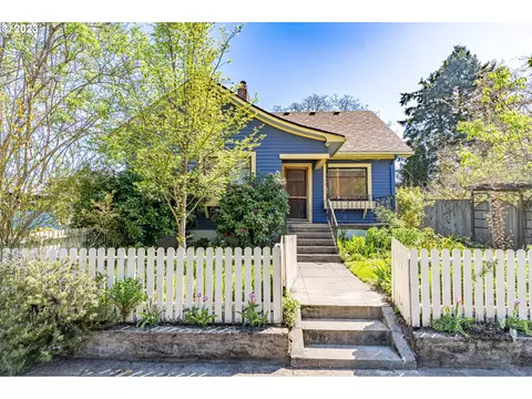3548 SE 76th Ave, Portland, OR 97206