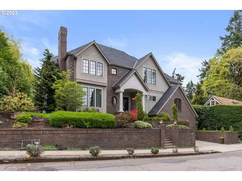 1427 SW Davenport St, Portland, OR 97201