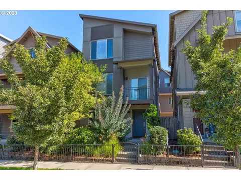 1924 SW 144th Ave, Beaverton, OR 97005