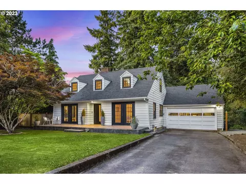 2646 SW Ridge Dr, Portland, OR 97219