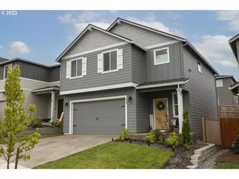980 NE Buckthorn Dr, Estacada, OR 97023
