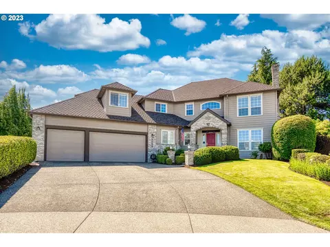 11977 SW Elemar Ct, Portland, OR 97224