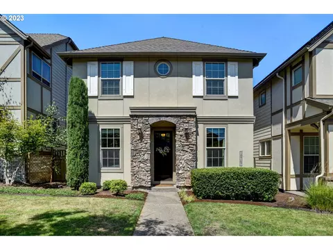 10767 SW Barber St, Wilsonville, OR 97070