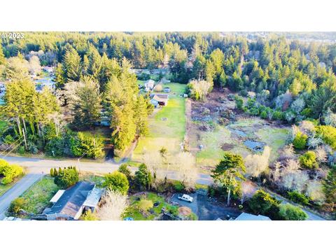 91378 Grinnell Ln, Coos Bay, OR 97420