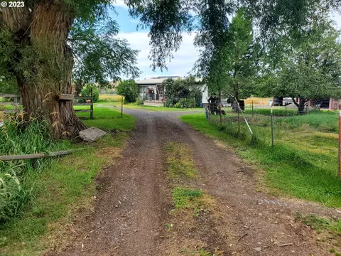 801 Marr Pond Ln, Enterprise, OR 97828