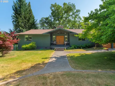 291 Acorn Dr, Roseburg, OR 97470