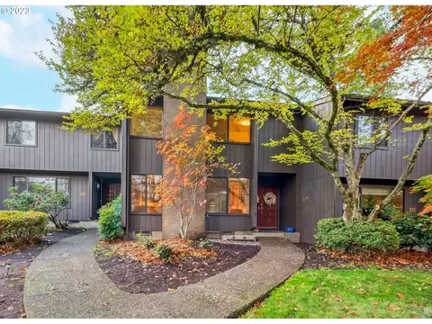 109 Westbrook Way, Eugene, OR 97405