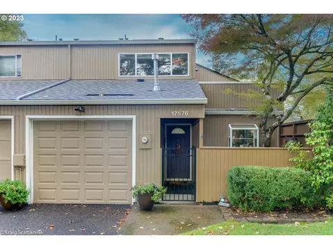 17576 NW Shorewood Dr, Beaverton, OR 97006