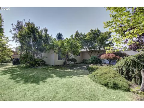 528 NE 37th Ave, Hillsboro, OR 97124