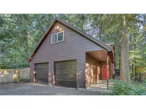 70548 E Mountain Dr, Rhododendron, OR 97049