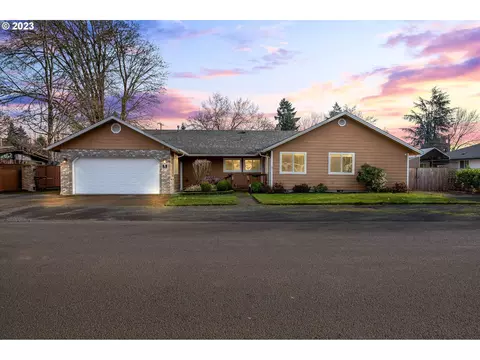 913 N Van Duyn St, Eugene, OR 97401