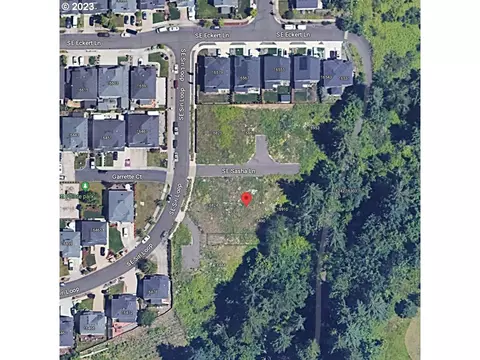 16866 SE Sasha Ln #11, Damascus, OR 97089
