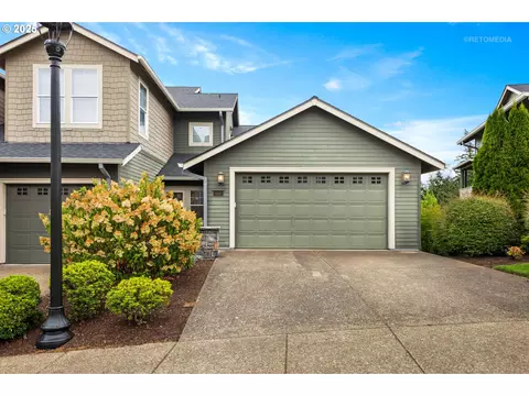 10211 SE Bristol Ln, Happy Valley, OR 97086