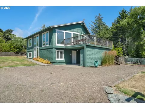 1045 Oceanic Pl, Netarts, OR 97143