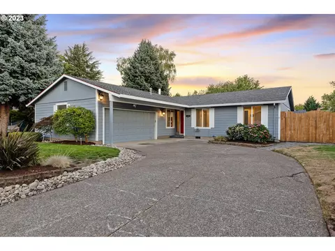 8850 SW Hamlet St, Portland, OR 97224