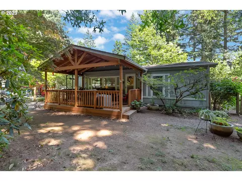 22 Leslie Ln, Stevenson, WA 98648