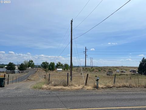 1380 E Punkin Center Rd, Hermiston, OR 97838