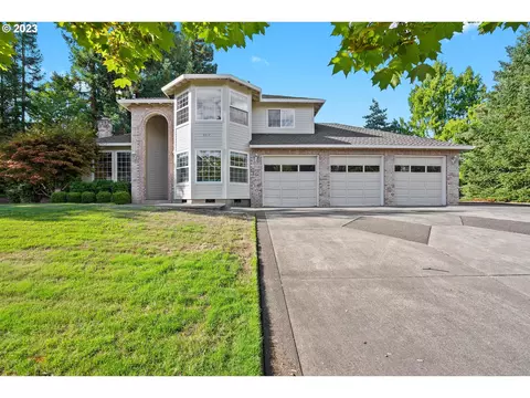 3317 NE Jackson Road Loop, Hillsboro, OR 97124