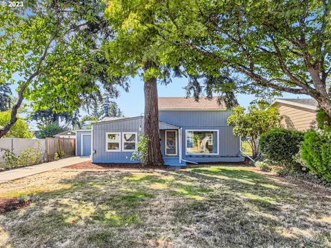 7411 SE 84th Ave, Portland, OR 97266