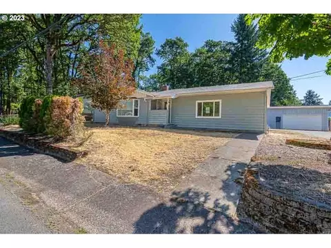 438 NW Douglas St, Dallas, OR 97338