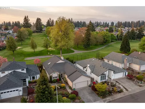 15008 SE 35th St, Vancouver, WA 98683