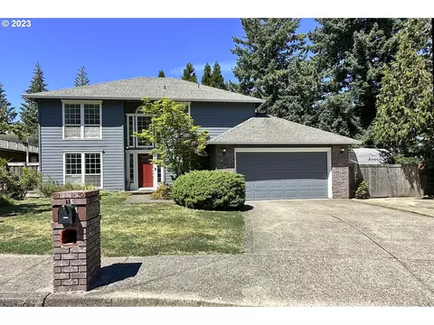 1447 SW 17th Ct, Gresham, OR 97080