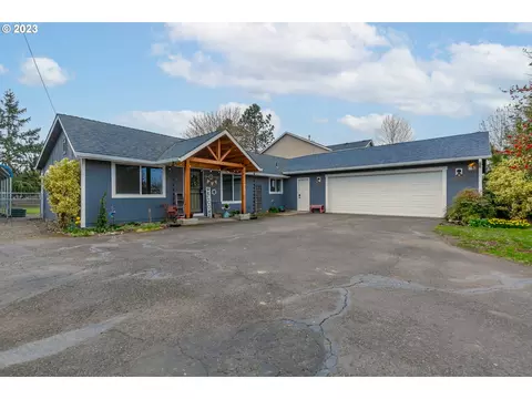 438 W Mary St, Lebanon, OR 97355