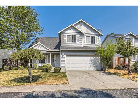 712 NE Mariners Loop, Portland, OR 97211