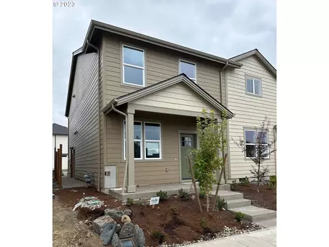 1824 SE Hankel St #5, Dallas, OR 97338