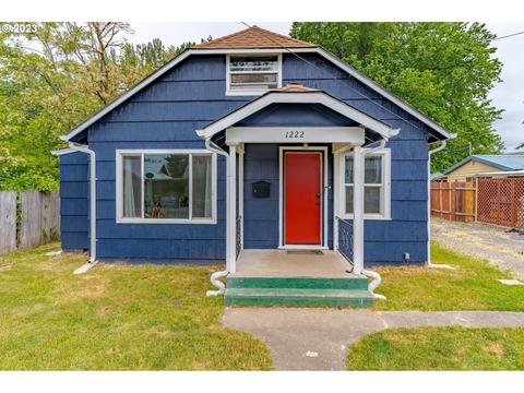 1222 Nandina St, Sweet Home, OR 97386