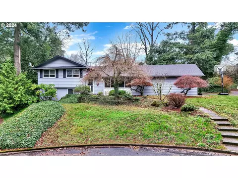 8490 SW Brookridge St, Portland, OR 97225