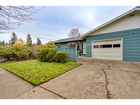 848 W 23rd Ave, Eugene, OR 97405