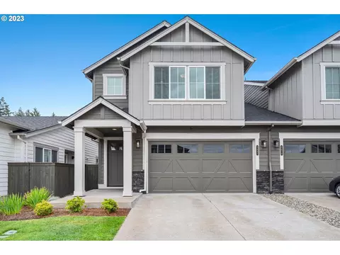 6467 SE Provence St, Hillsboro, OR 97123