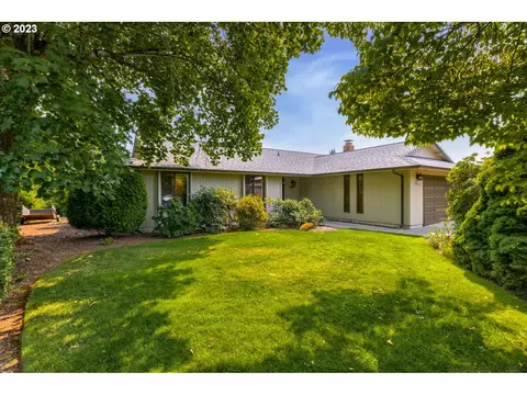 12019 SE 15th St, Vancouver, WA 98683