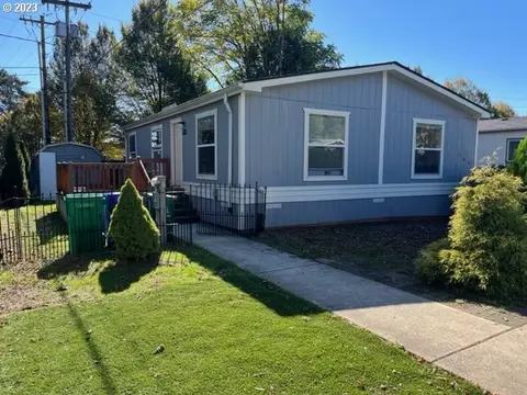 10701 SE Highway 212 #409, Clackamas, OR 97015