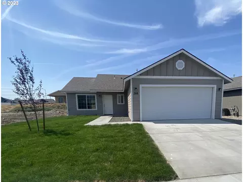 348 Costanza Ave, Umatilla, OR 97882