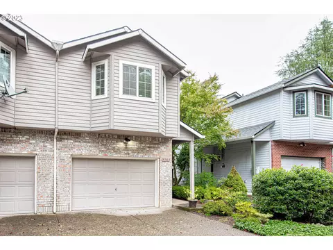 8363 SW Monica Ct, Portland, OR 97223